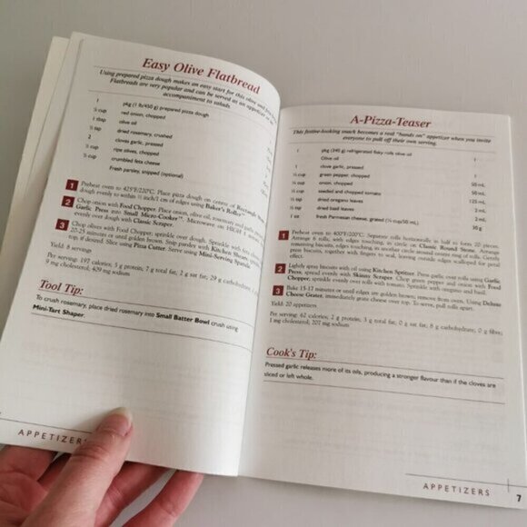 Pampered Chef Recipes 2001 Seasons Best Vintage Cookbook Booklet Canadian - Picture 5 of 9